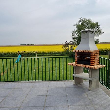Maison De Vacances Situee Entre Liege, Tongres Et Vise Slins 外观 照片