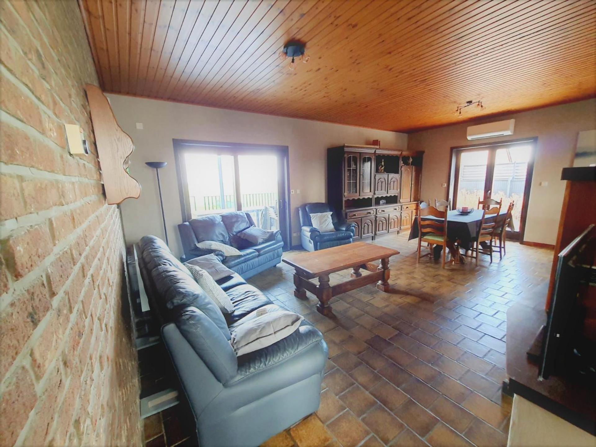 Maison De Vacances Situee Entre Liege, Tongres Et Vise Slins 外观 照片