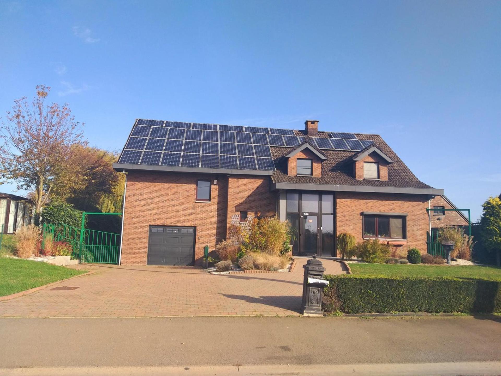 Maison De Vacances Situee Entre Liege, Tongres Et Vise Slins 外观 照片
