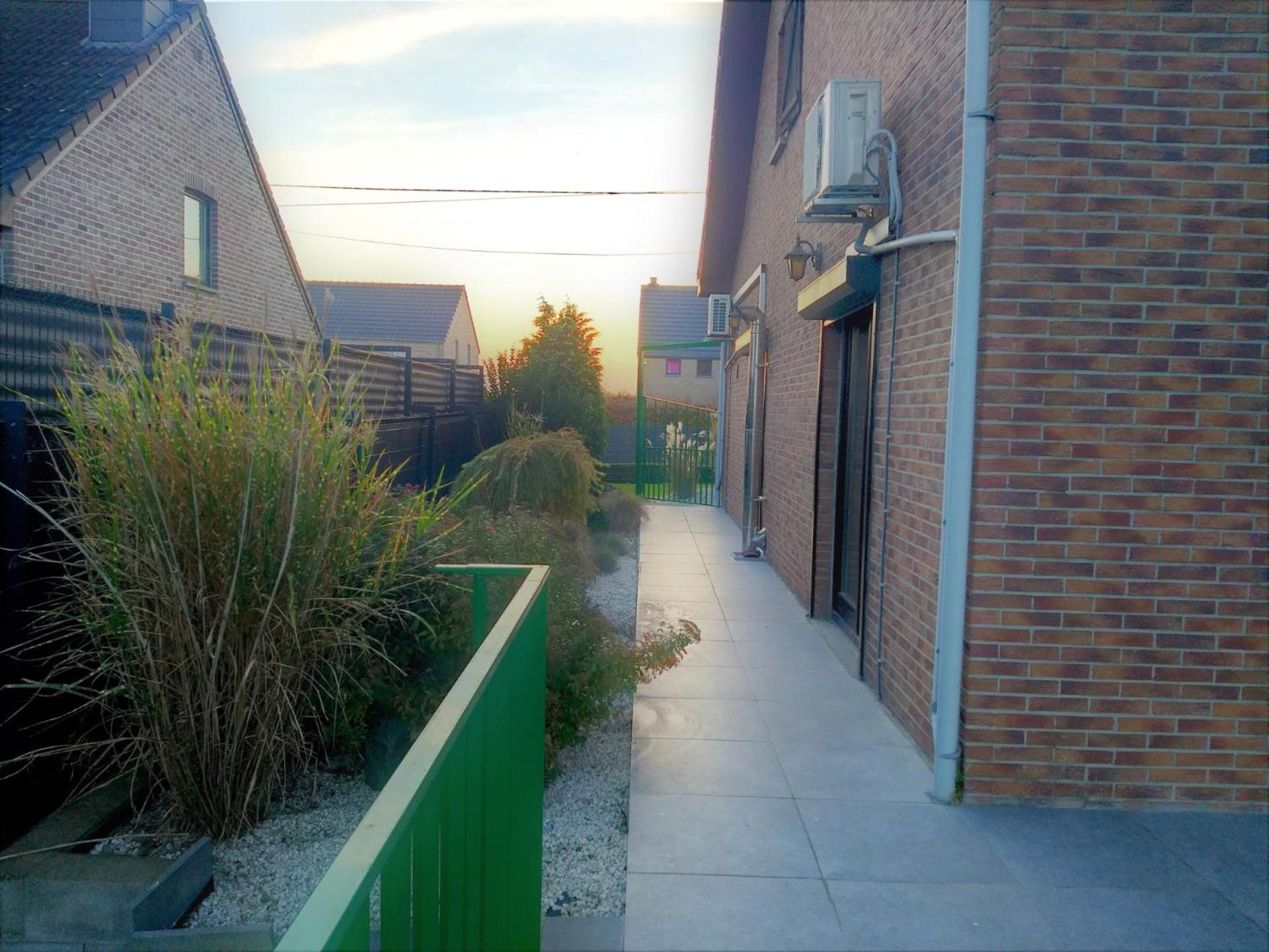 Maison De Vacances Situee Entre Liege, Tongres Et Vise Slins 外观 照片